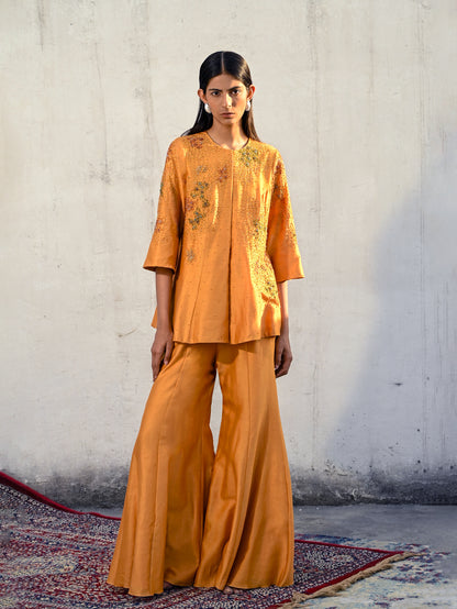 The Gilded Jacket Set